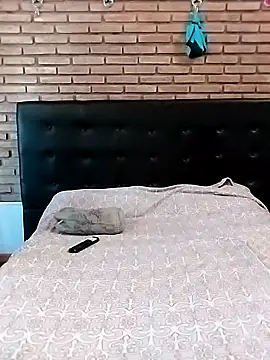 littlebrunett online show from 30, 9, 2025