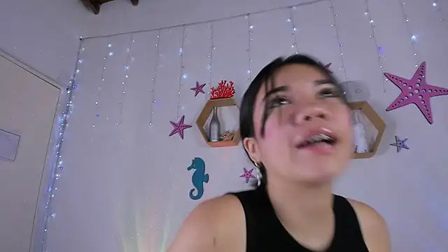 Emiily Parkerr online show from 15, 3, 2025