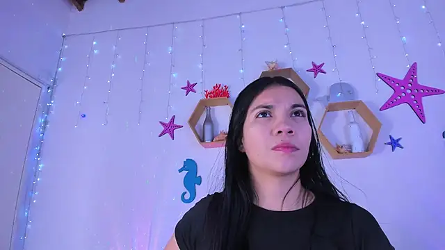 Emiily Parkerr online show from 8, 10, 2025