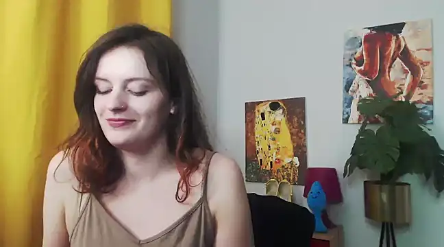 Snapshot of juicyNadine chatting on 23, 12, 2024 juicyNadine online show from 23, 12, 2024