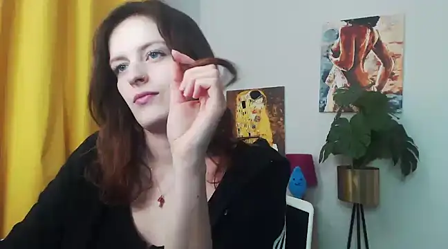 Snapshot of juicyNadine chatting on 13, 1, 2025 juicyNadine online show from 13, 1, 2025