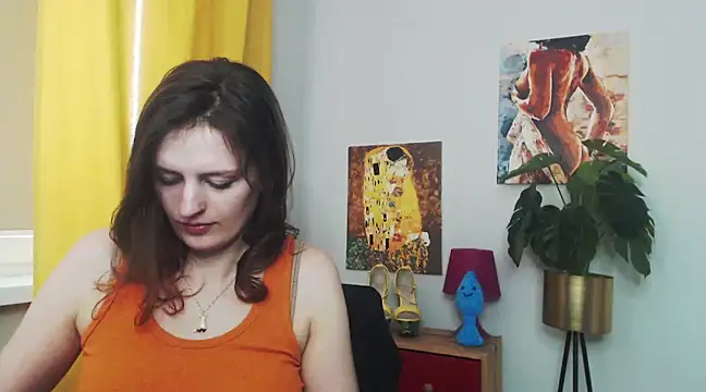 Snapshot of juicyNadine chatting on 6, 2, 2025 juicyNadine online show from 6, 2, 2025