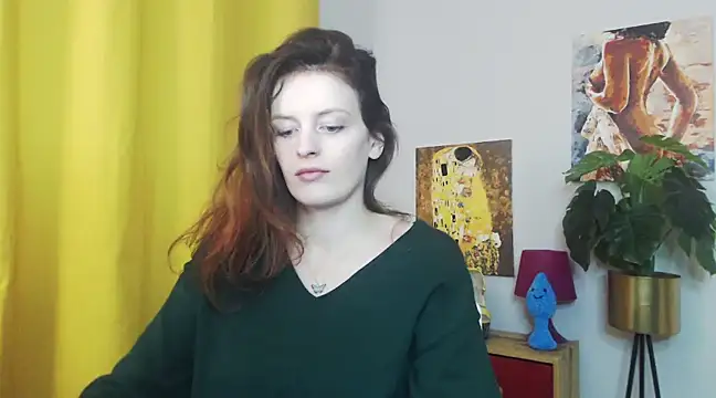 Snapshot of juicyNadine chatting on 10, 2, 2025 juicyNadine online show from 10, 2, 2025