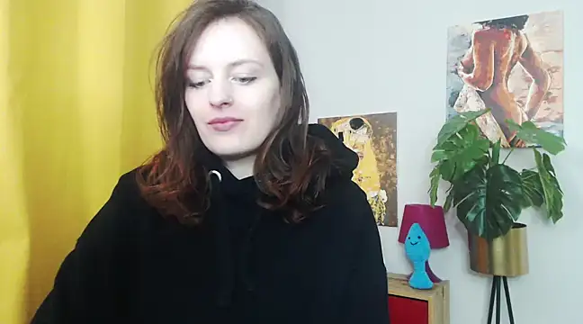 Snapshot of juicyNadine chatting on 17, 2, 2025 juicyNadine online show from 17, 2, 2025