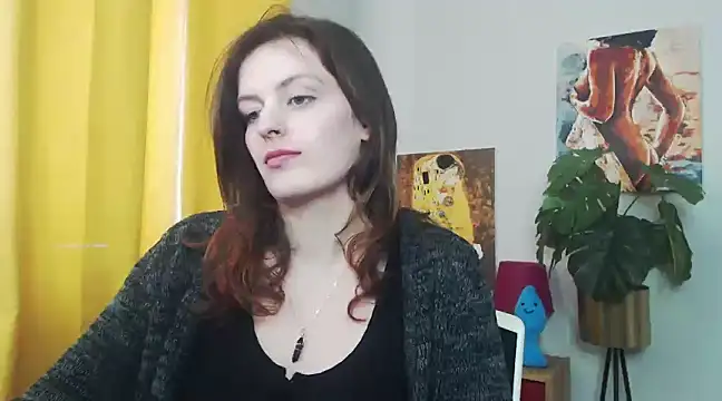 Snapshot of juicyNadine chatting on 3, 3, 2025 juicyNadine online show from 3, 3, 2025