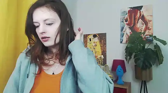 Snapshot of juicyNadine chatting on 6, 3, 2025 juicyNadine online show from 6, 3, 2025