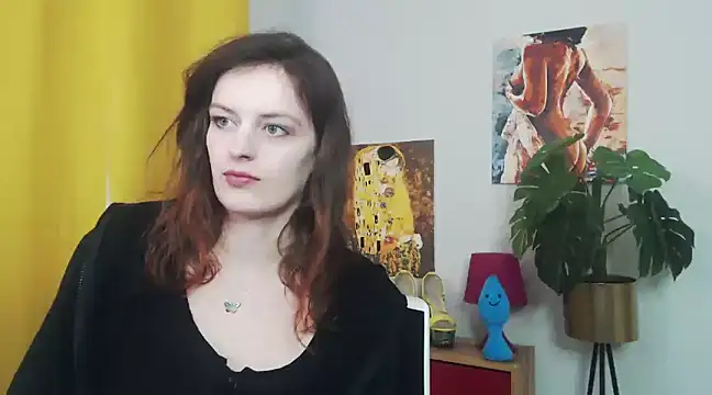 Snapshot of juicyNadine chatting on 10, 3, 2025 juicyNadine online show from 10, 3, 2025