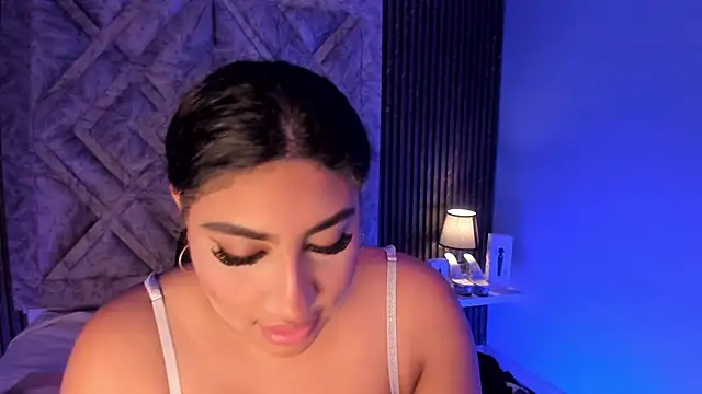 Snapshot of CANDYGABYY chatting on 16, 9, 2025 CANDYGABYY online show from 16, 9, 2025