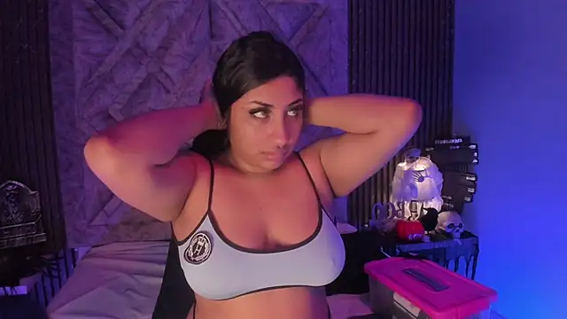 Snapshot of CANDYGABYY chatting on 5, 10, 2025 CANDYGABYY online show from 5, 10, 2025