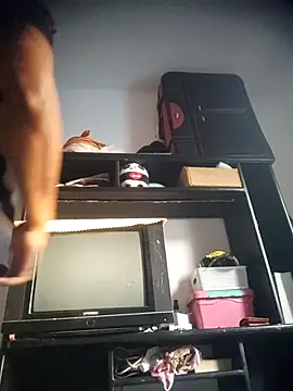 SaucyAffair0 online show from 25, 2, 2026