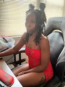 LeyaHoneybuns online show from 30, 9, 2025