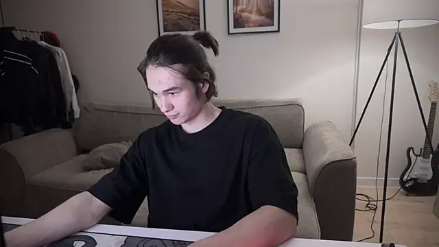 Snapshot of MarkusDean chatting on 29, 1, 2025 MarkusDean online show from 29, 1, 2025