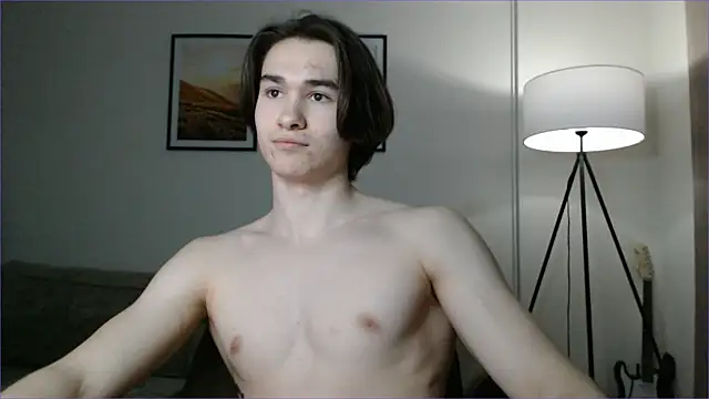 Snapshot of MarkusDean chatting on 1, 2, 2025 MarkusDean online show from 1, 2, 2025
