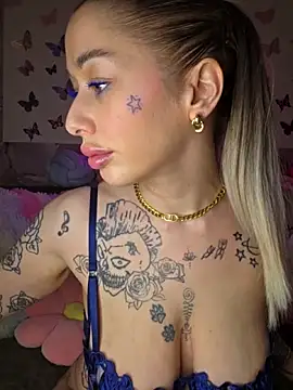 Chachou000 online show from 31, 3, 2026