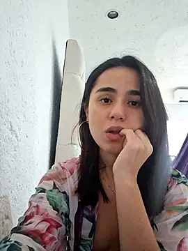 Snapshot of estibaliz chatting on 14, 9, 2025 estibaliz online show from 14, 9, 2025