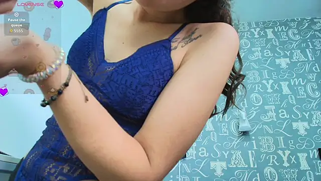 Lindsey8 online show from 5, 11, 2025