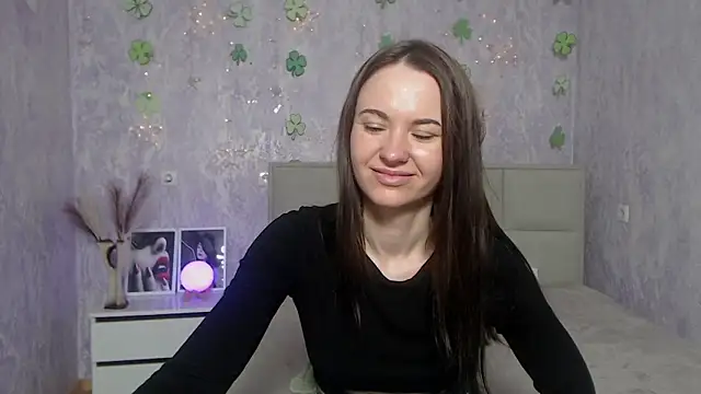 KaraCriegs online show from 22, 3, 2025