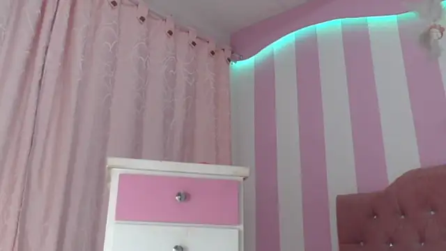 zaleya mateus online show from 6, 4, 2026