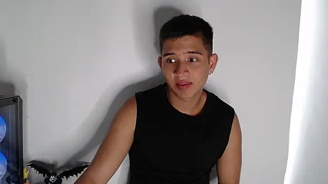 Snapshot of harold_18_ chatting on 16, 10, 2025 harold 18 online show from 16, 10, 2025