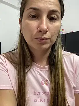 Snapshot of Iris_love18 chatting on 19, 2, 2025 Iris love18 online show from 19, 2, 2025