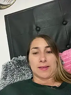 Snapshot of Iris_love18 chatting on 23, 2, 2025 Iris love18 online show from 23, 2, 2025