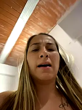 Snapshot of Iris_love18 chatting on 17, 9, 2025 Iris love18 online show from 17, 9, 2025