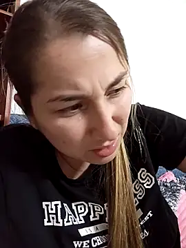 Snapshot of Iris_love18 chatting on 23, 10, 2025 Iris love18 online show from 23, 10, 2025