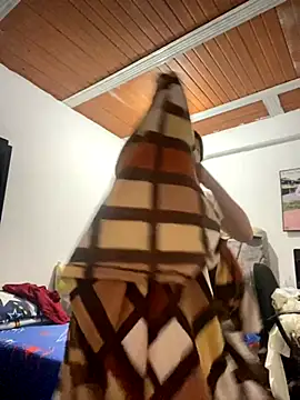 Snapshot of Iris_love18 chatting on 23, 10, 2025 Iris love18 online show from 23, 10, 2025