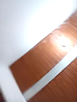 Snapshot of Iris_love18 chatting on 27, 11, 2025 Iris love18 online show from 27, 11, 2025