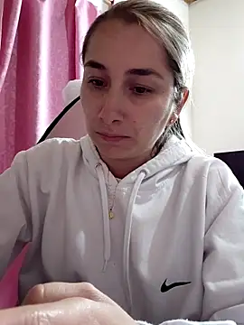 Snapshot of Iris_love18 chatting on 19, 3, 2026 Iris love18 online show from 19, 3, 2026
