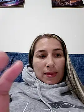 Snapshot of Iris_love18 chatting on 25, 3, 2026 Iris love18 online show from 25, 3, 2026