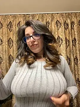 NadiraNoor online show from 15, 5, 2026