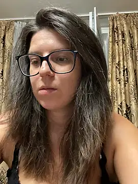 Snapshot of NadiraNoor chatting on 7, 7, 2026 NadiraNoor online show from 7, 7, 2026