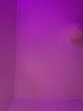 Snapshot of milkyhonybaby chatting on 10, 2, 2025 milkyhonybaby online show from 10, 2, 2025