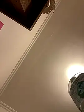 milkyhonybaby online show from 7, 11, 2025