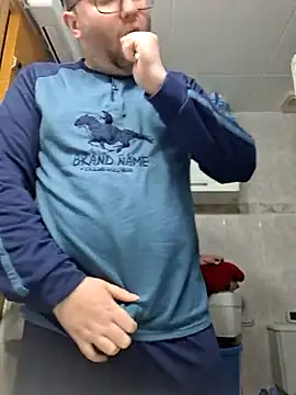 Javier bear online show from 8, 3, 2025