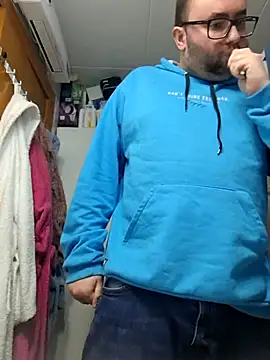 Javier bear online show from 12, 3, 2025