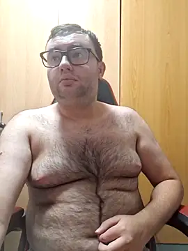 Javier bear online show from 23, 9, 2025