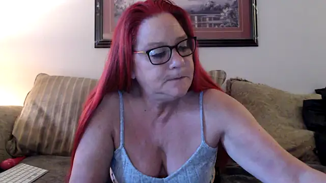 LexxiLeeds online show from 15, 3, 2025