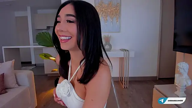 missmegann online show from 21, 10, 2025