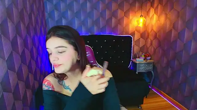 LiaHarryis online show from 7, 2, 2026