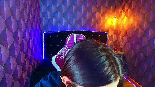 LiaHarryis online show from 11, 2, 2026