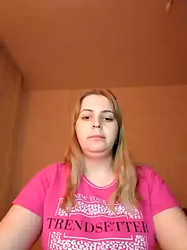 Lady nice cat online show from 18, 1, 2025