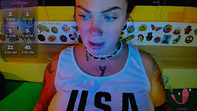 EllieOz online show from 22, 10, 2025