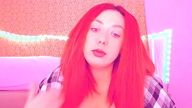 Snapshot of SecrettBela chatting on 28, 9, 2025 SecrettBela online show from 28, 9, 2025