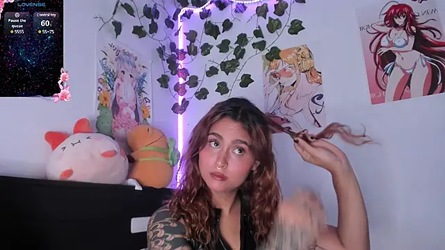 Violette-Ramirez01 online show from 8, 1, 2025