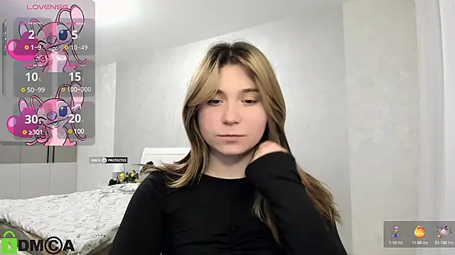 SweetMonicka online show from 12, 12, 2024