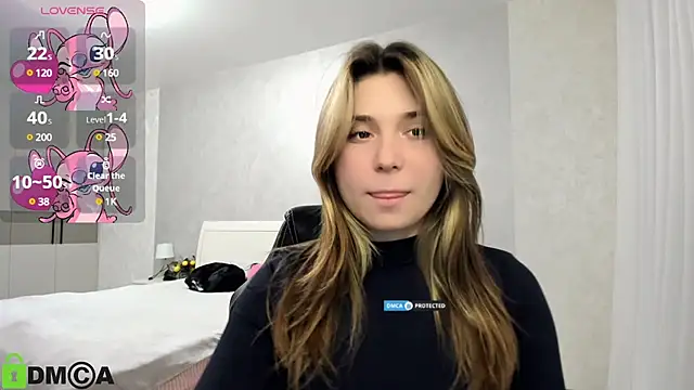 SweetMonicka online show from 15, 12, 2024