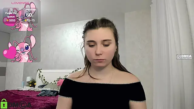 SweetMonicka online show from 28, 2, 2025