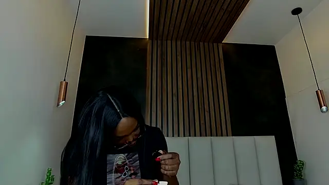 nahomi campbell online show from 5, 2, 2025